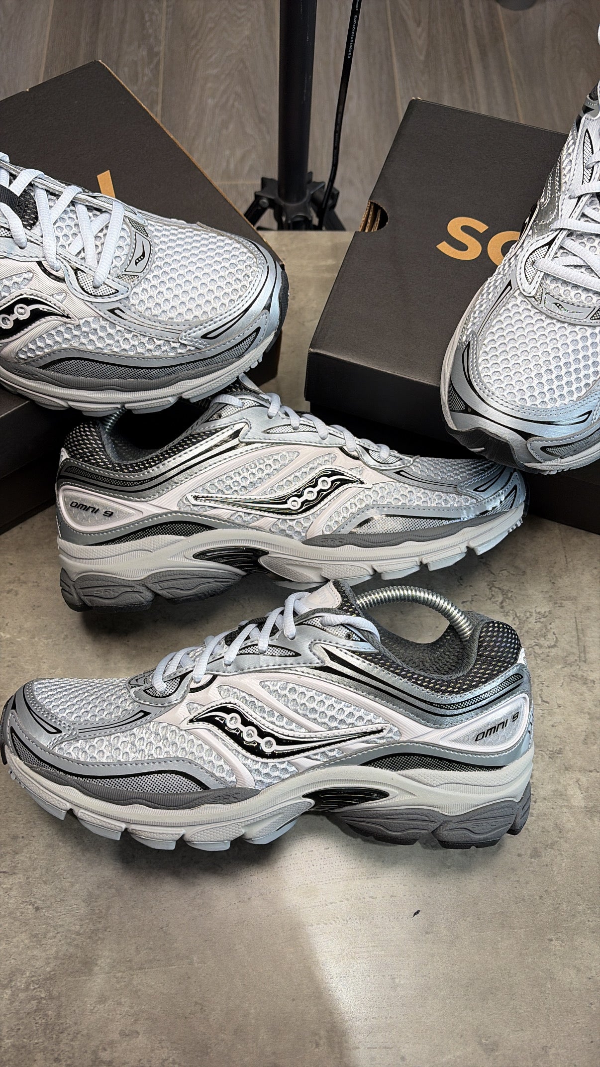 Saucony pro grid omni 9 ‘microchip grey’