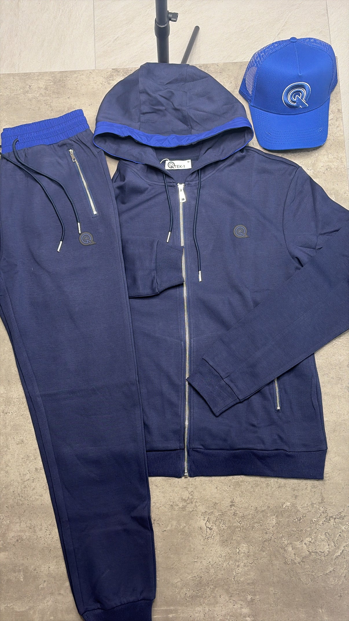 Qtek_1 contrast tracksuit (navy/blue)