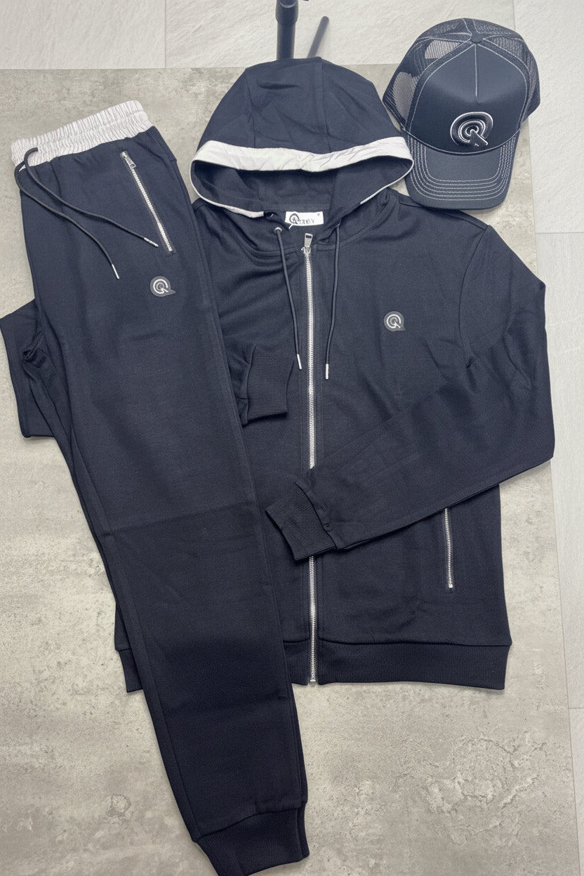 Qtek_1 contrast tracksuit (black)