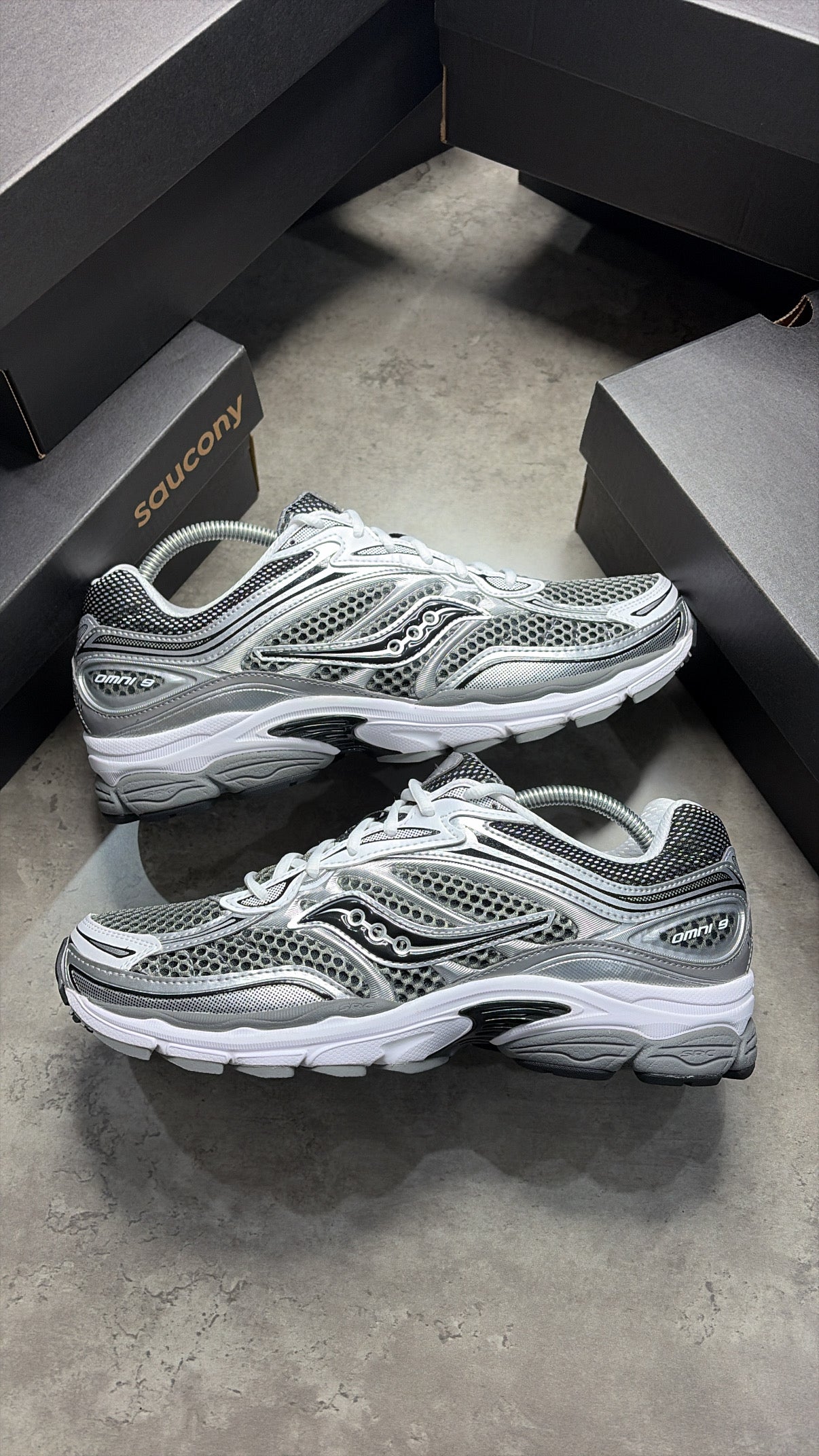 Saucony omni 9 pro grid (grey silver)